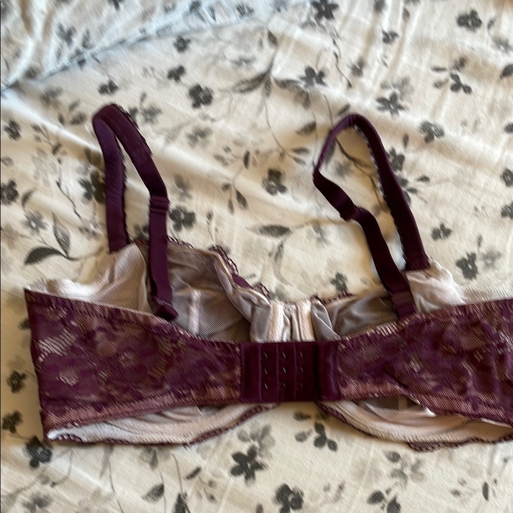 Body by Victoria Unlined Demi Bra with pink bow - Picture 3 of 8